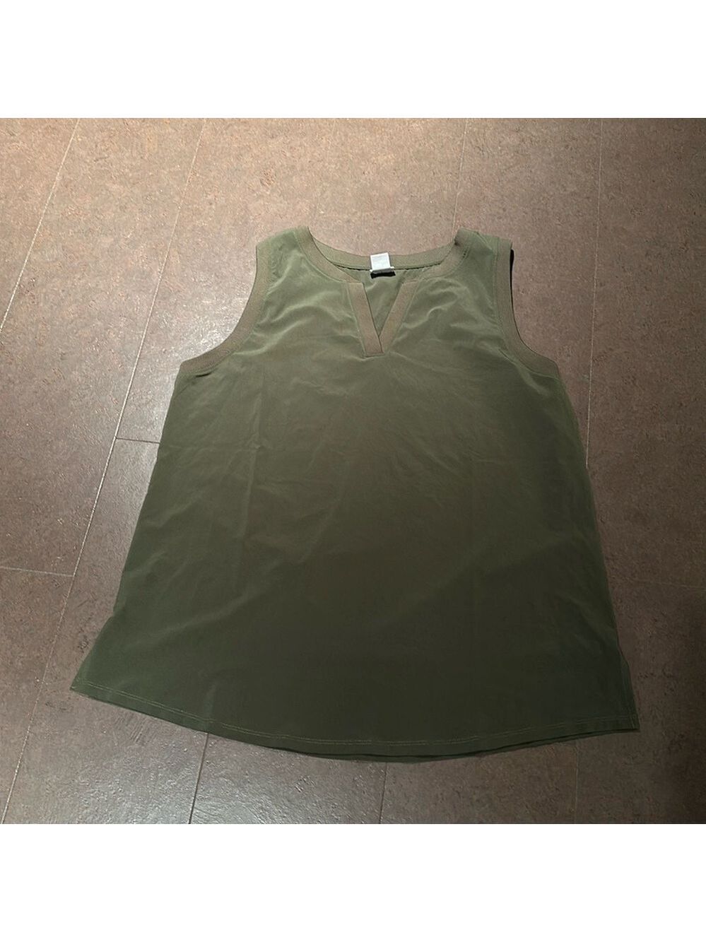 Chico’s sleeveless blouse size 12/14